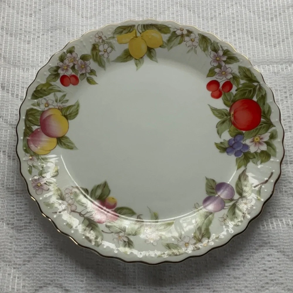 Vintage Andrea by Sadek Porcelain Cake Plate and Server in 